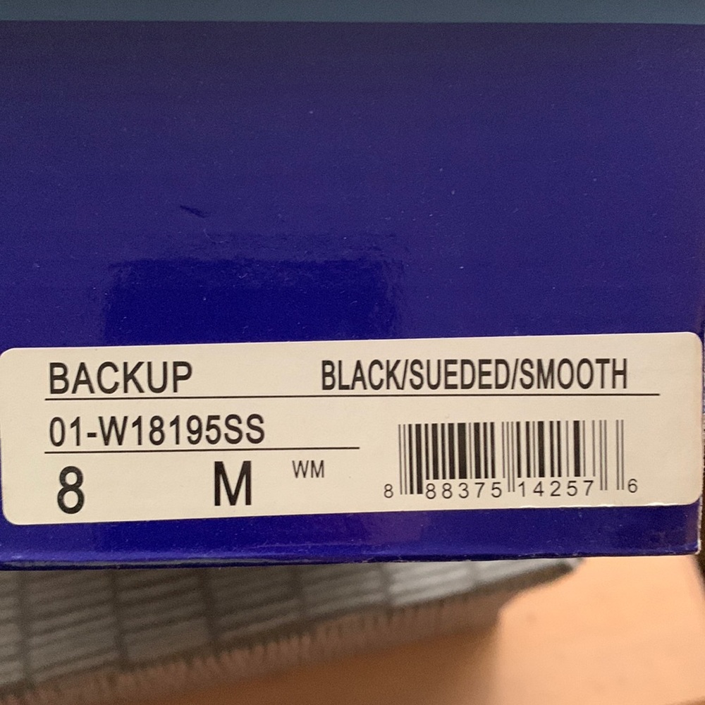 Women’s booties, black